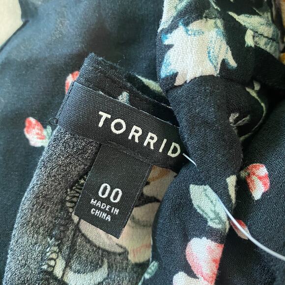 Torrid NWT Tie Waist Kimono Crepe Floral Black Open Front Sash Size 00X - Picture 8 of 10